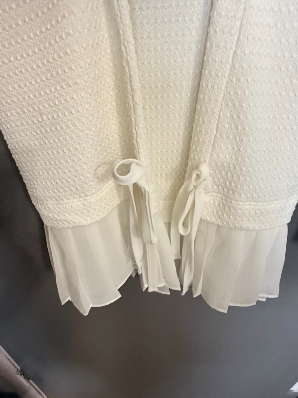 LAUREN CONRAD SIZE Xl Chiffon-Hem White Long Sleeve Top - Picture 5 of 5